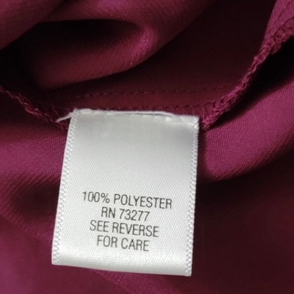 ELLE gorgeous plum blouse size 2X! Ruffled neckline & elastic waist! - Picture 8 of 10